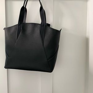 Lululemon Tote